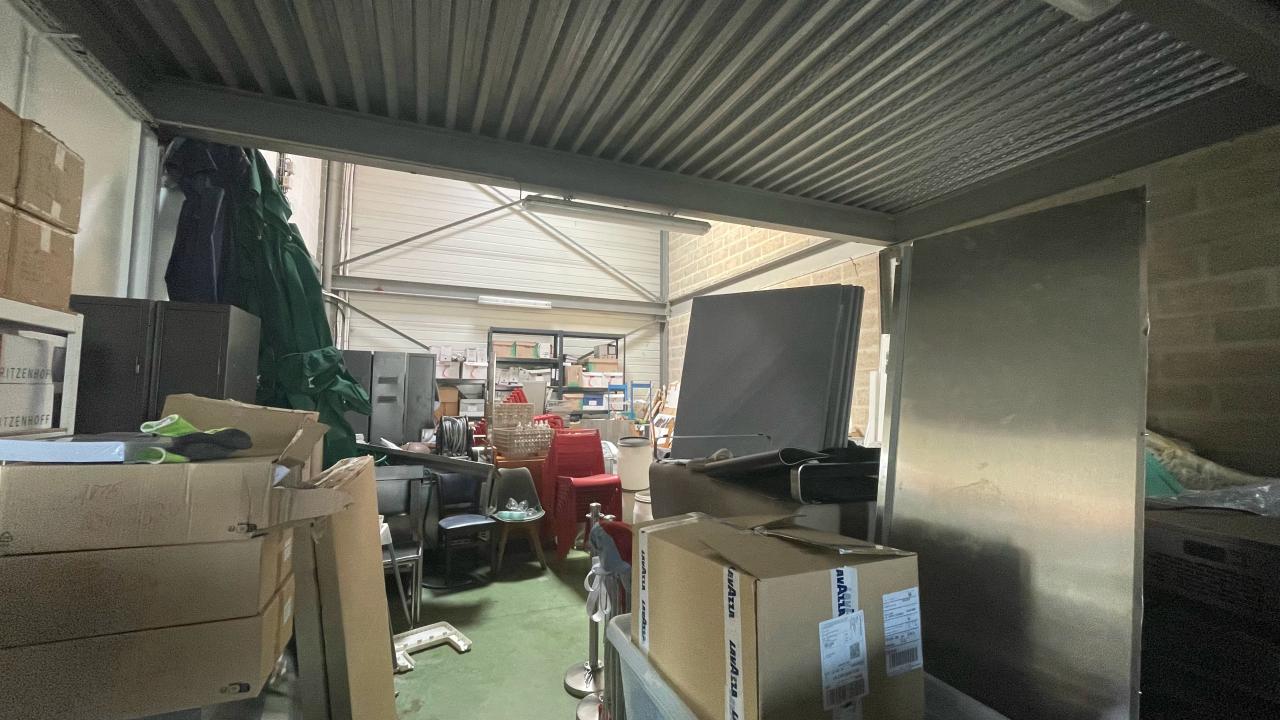 Local d'activité Les Essarts-le-Roi 162m² Vente local d'activité Les Essarts-le-Roi Yvelines OVACT2531211 4